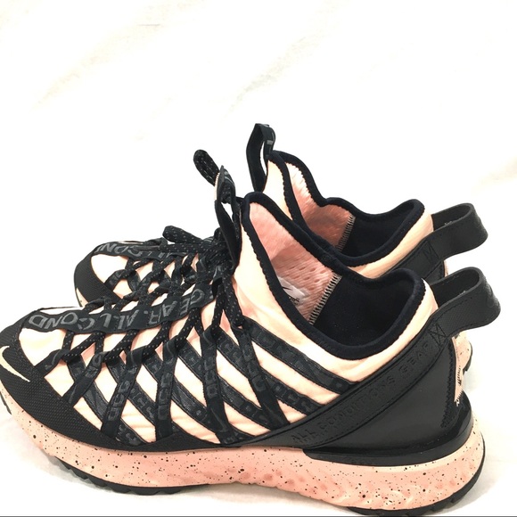 Nike ACG React Terra Gobe Sneakers - Picture 5 of 12